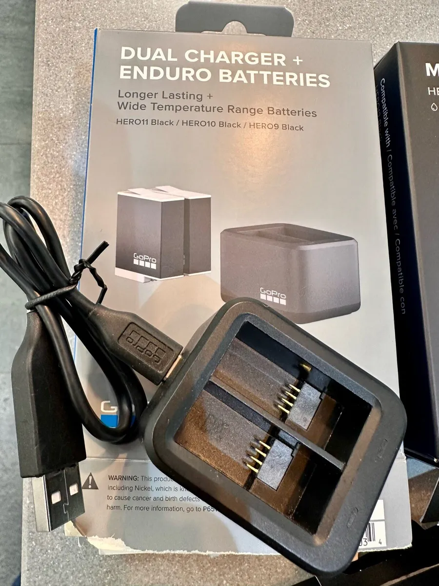 GoPro 12 Hero Black camera equipment - Image 4