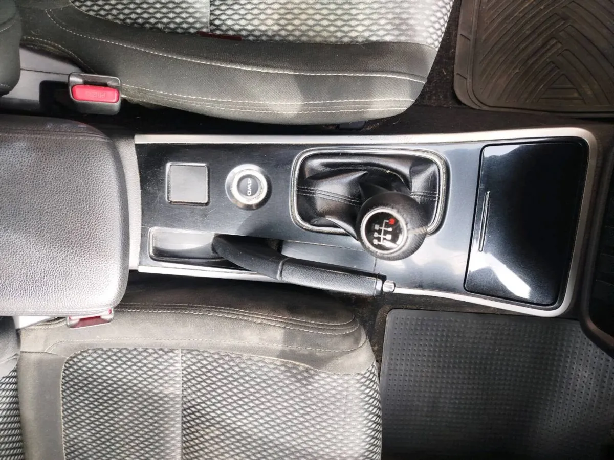 Mitsusbishi Outlander 2017 - Image 4