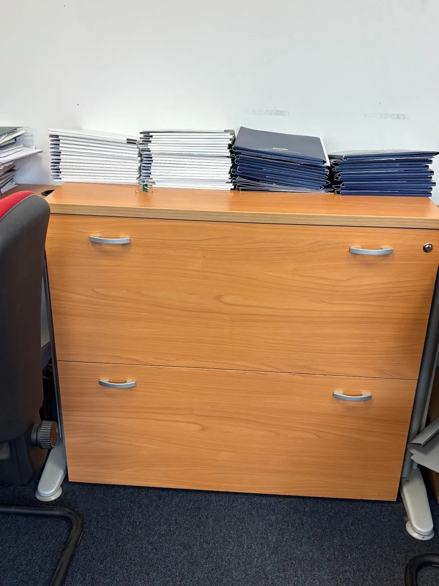 Office furniture - Image 4