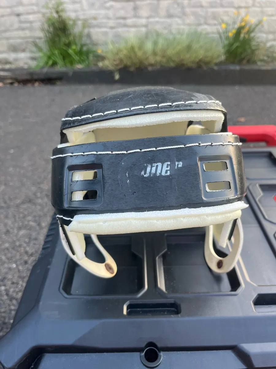 Cooper helmet - Image 1