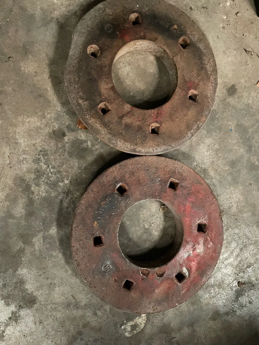 Tractor wheel weights International - Image 1