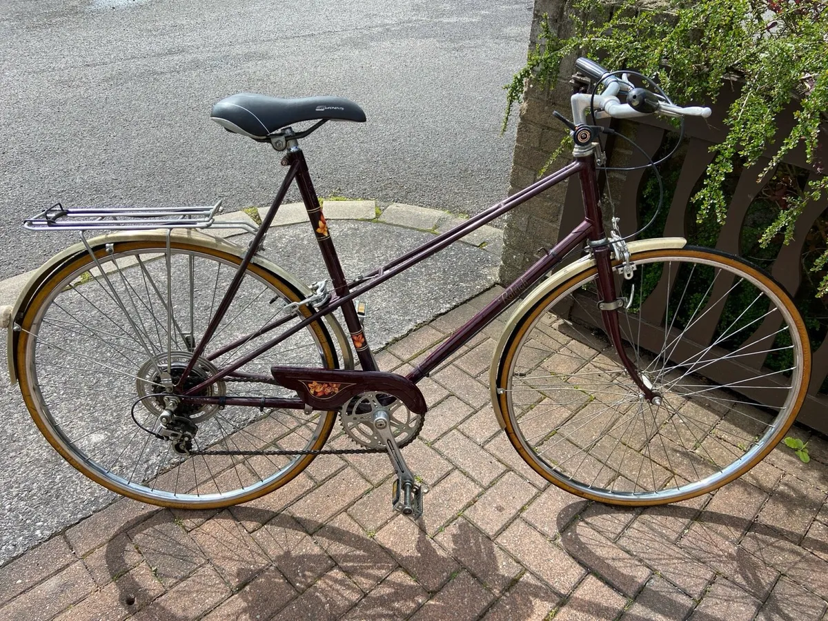 Lady’s. Raleigh. Bicycle - Image 1
