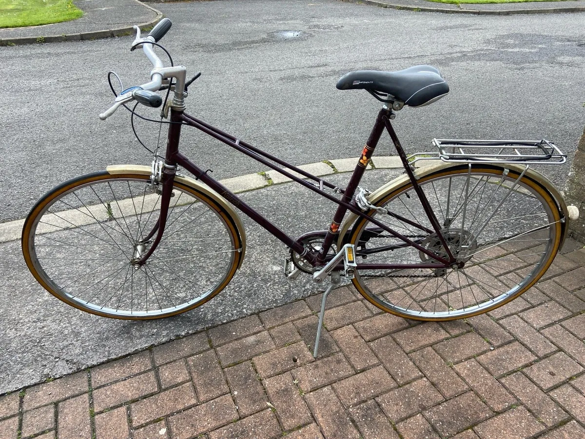 Lady’s. Raleigh. Bicycle - Image 4