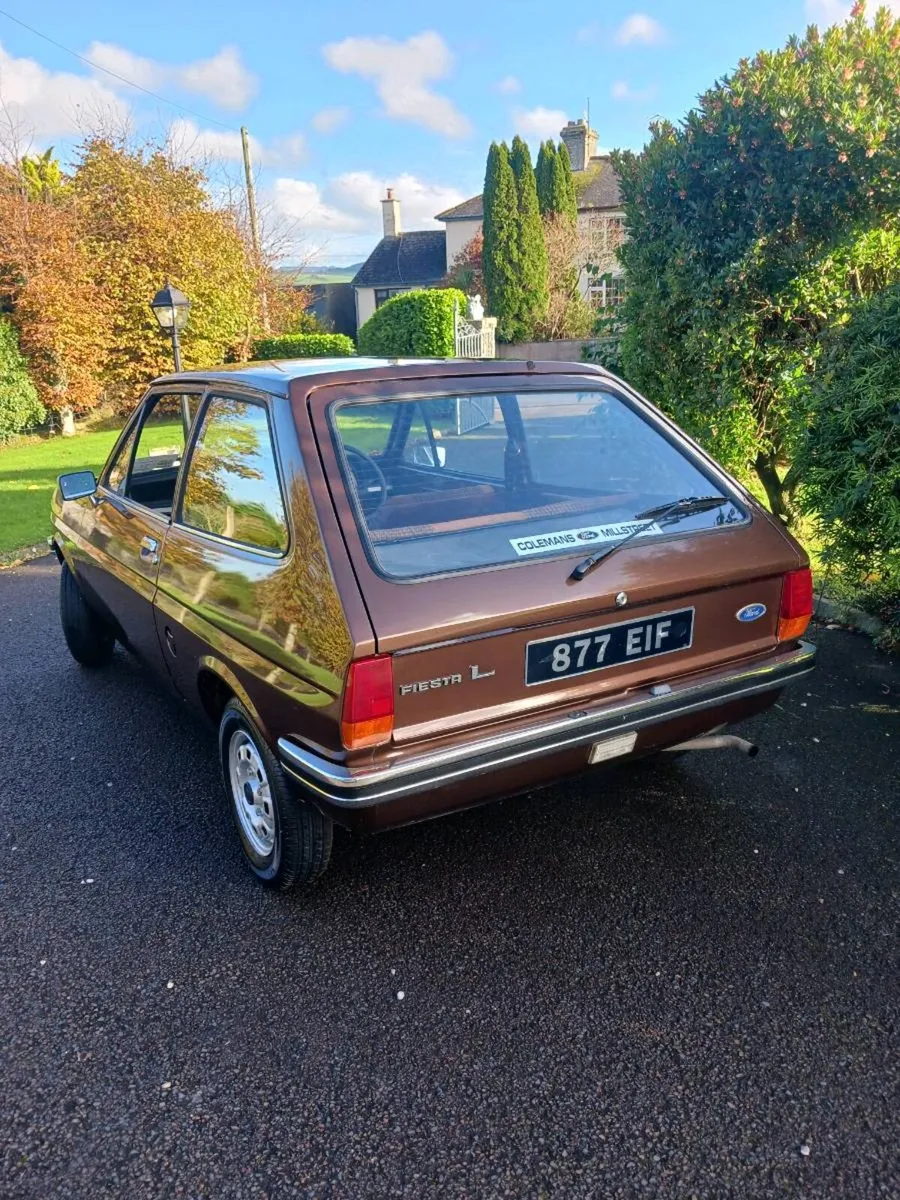 Class cars for sale - Image 3