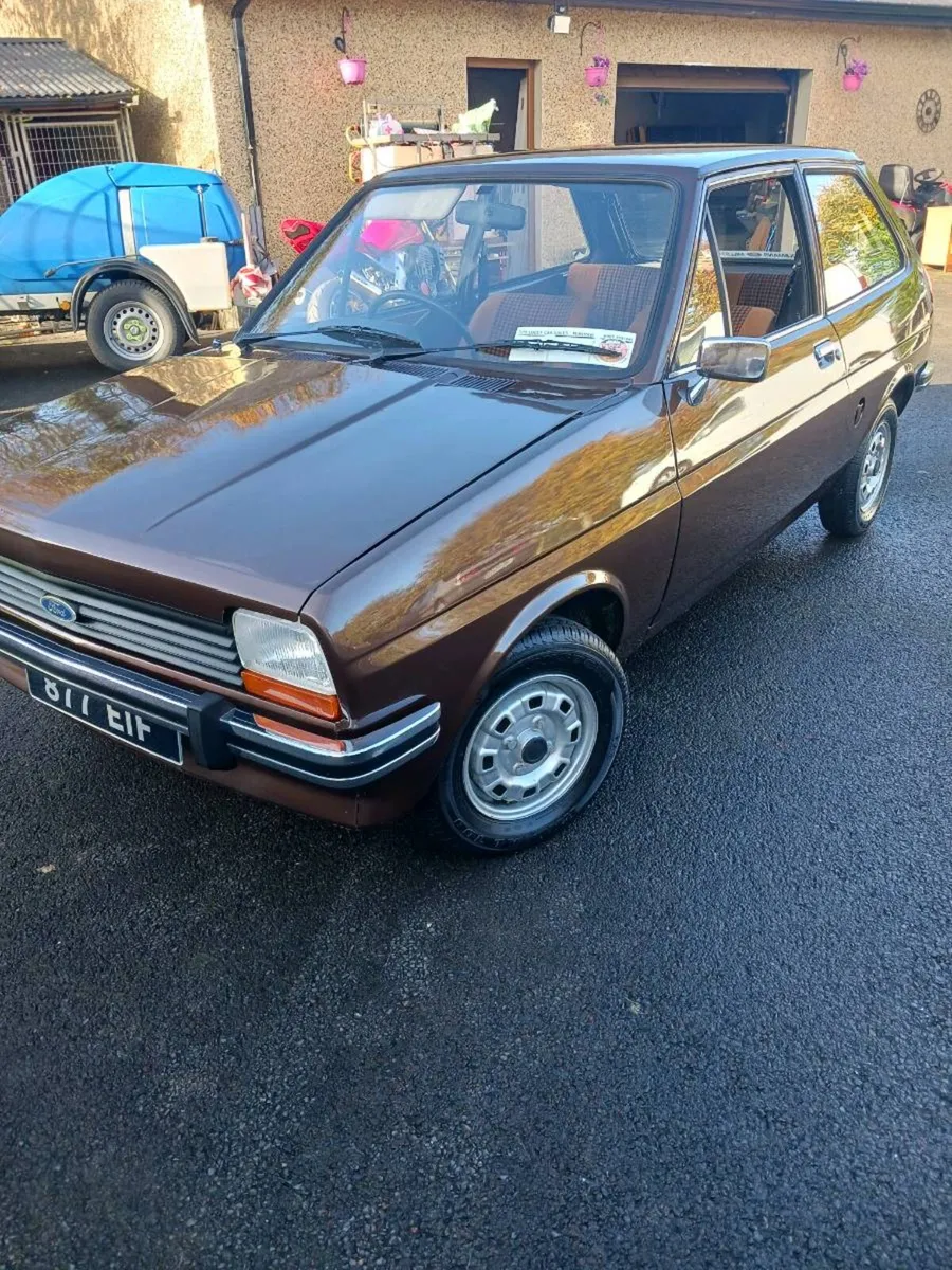 Class cars for sale - Image 1