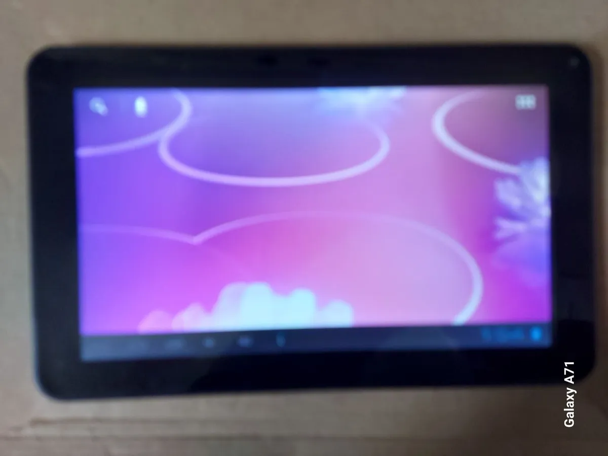 Versus VS Touchtab 9, in excellent condition - Image 1