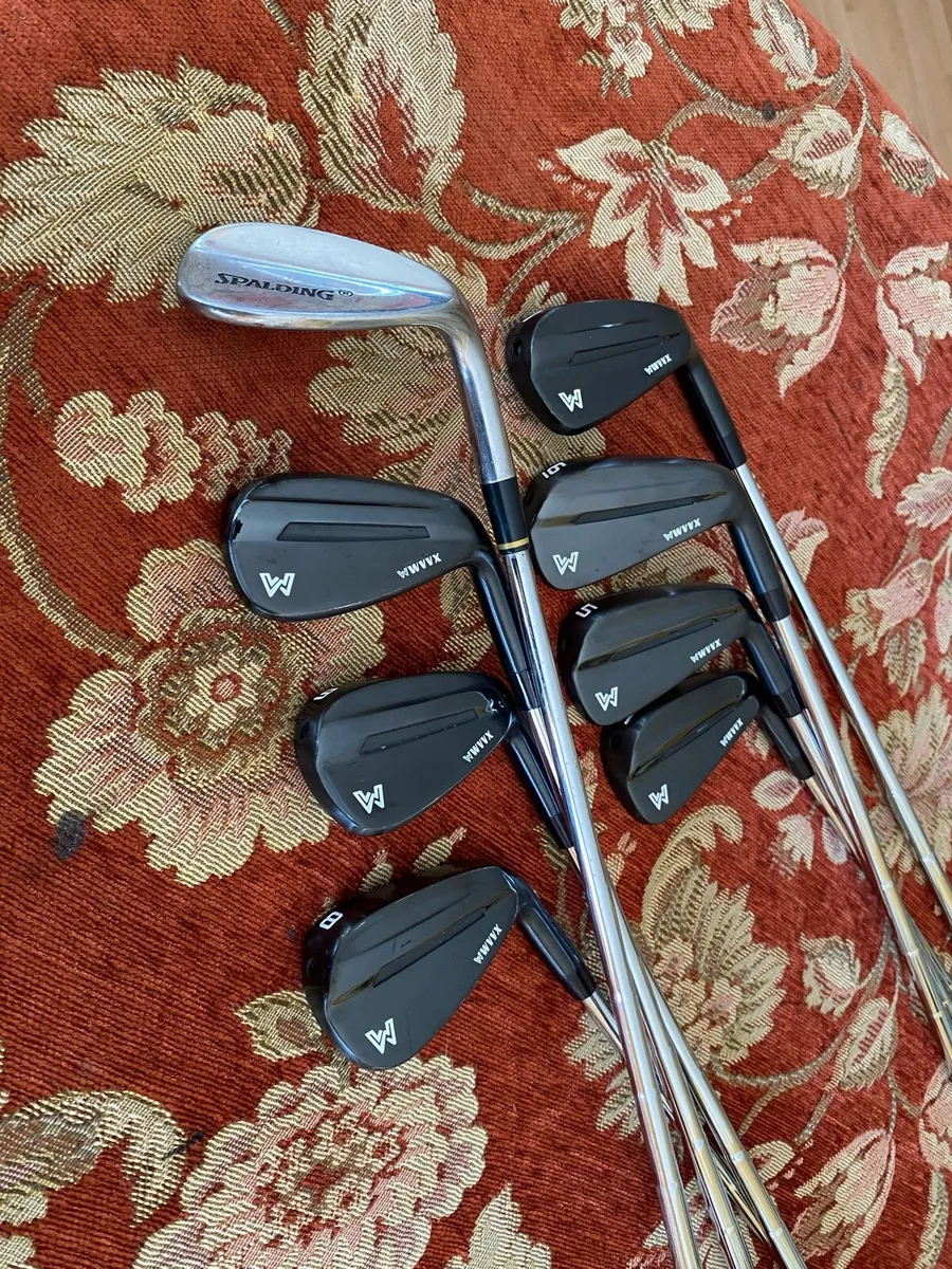 Taylormade* set of clubs - Image 2