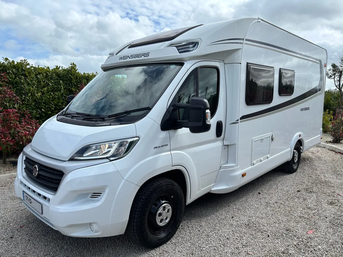 WEINSBERG CAROLOFT 650MGH 4x BERTH / LOW MILEAGE - Image 3