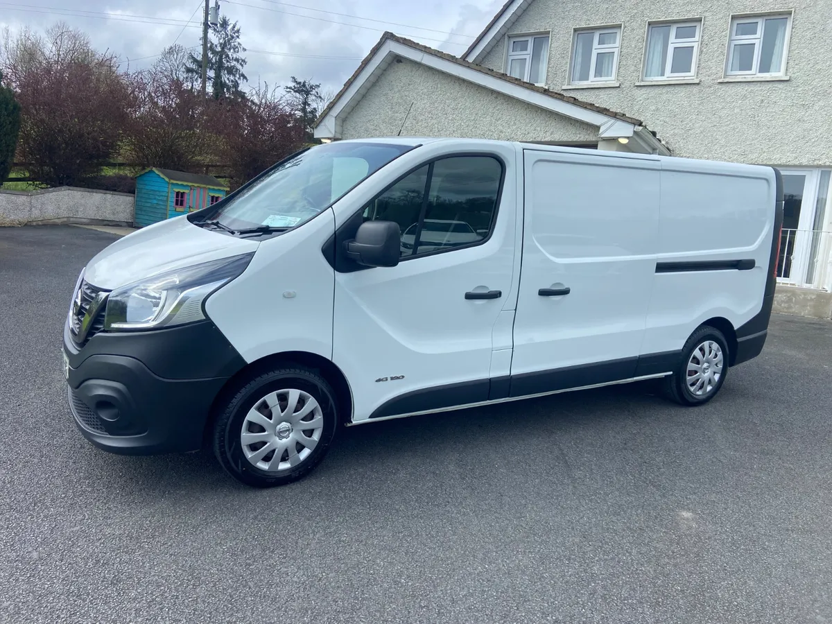 Nissan NV300 2019 Lwb twin Sliding doors - Image 3