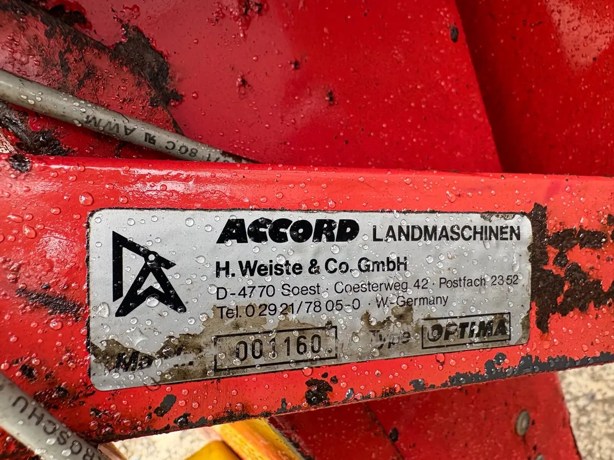 Accord 4 Row Maize Seeder - Image 2