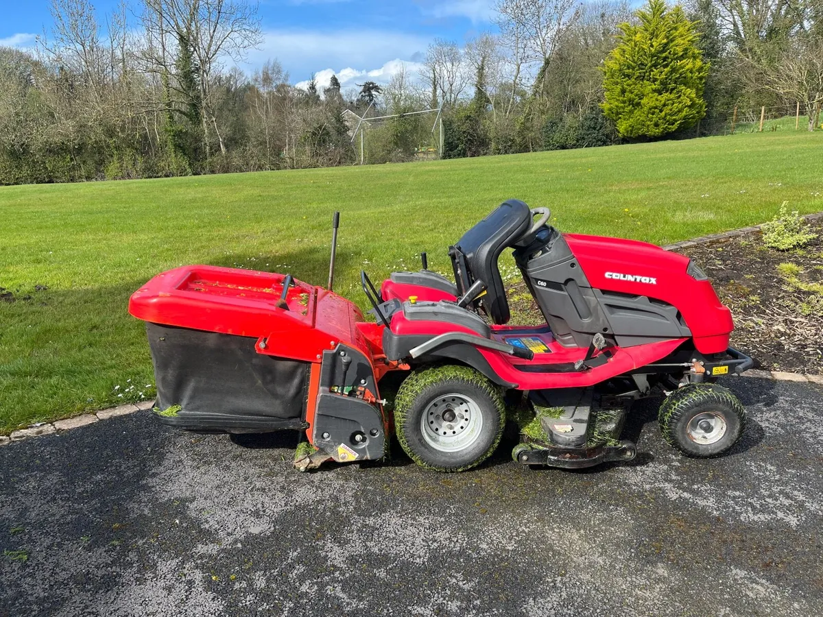 Countax c60 ride on mower - Image 2