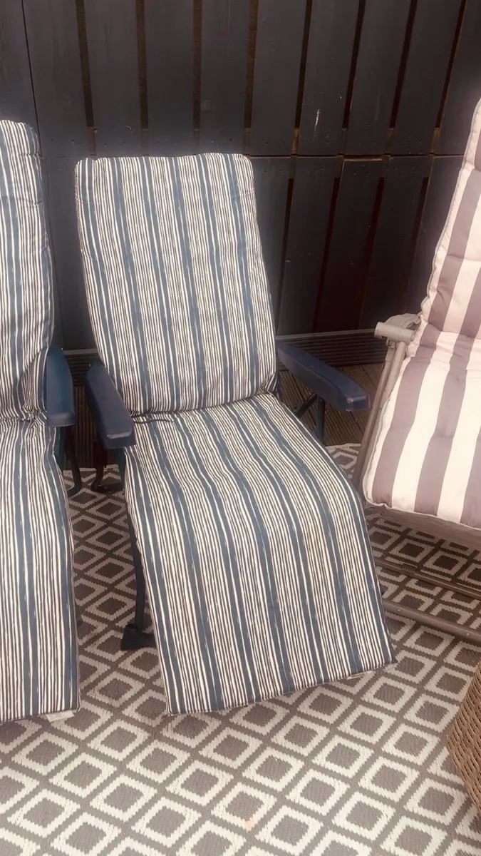 Deck chairs - Image 3
