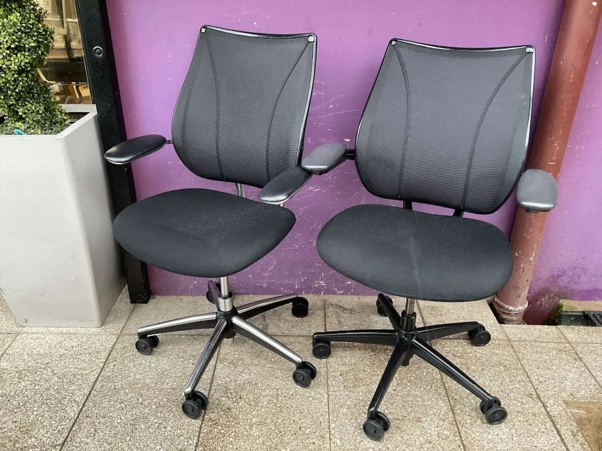 Humanscale Liberty Ocean office chair - Image 1