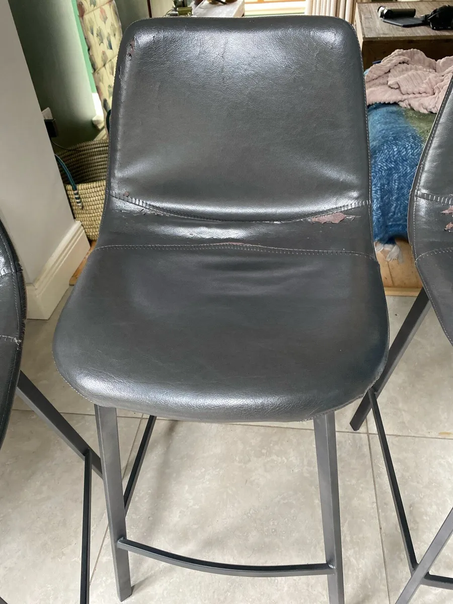 Counter stool - Image 1