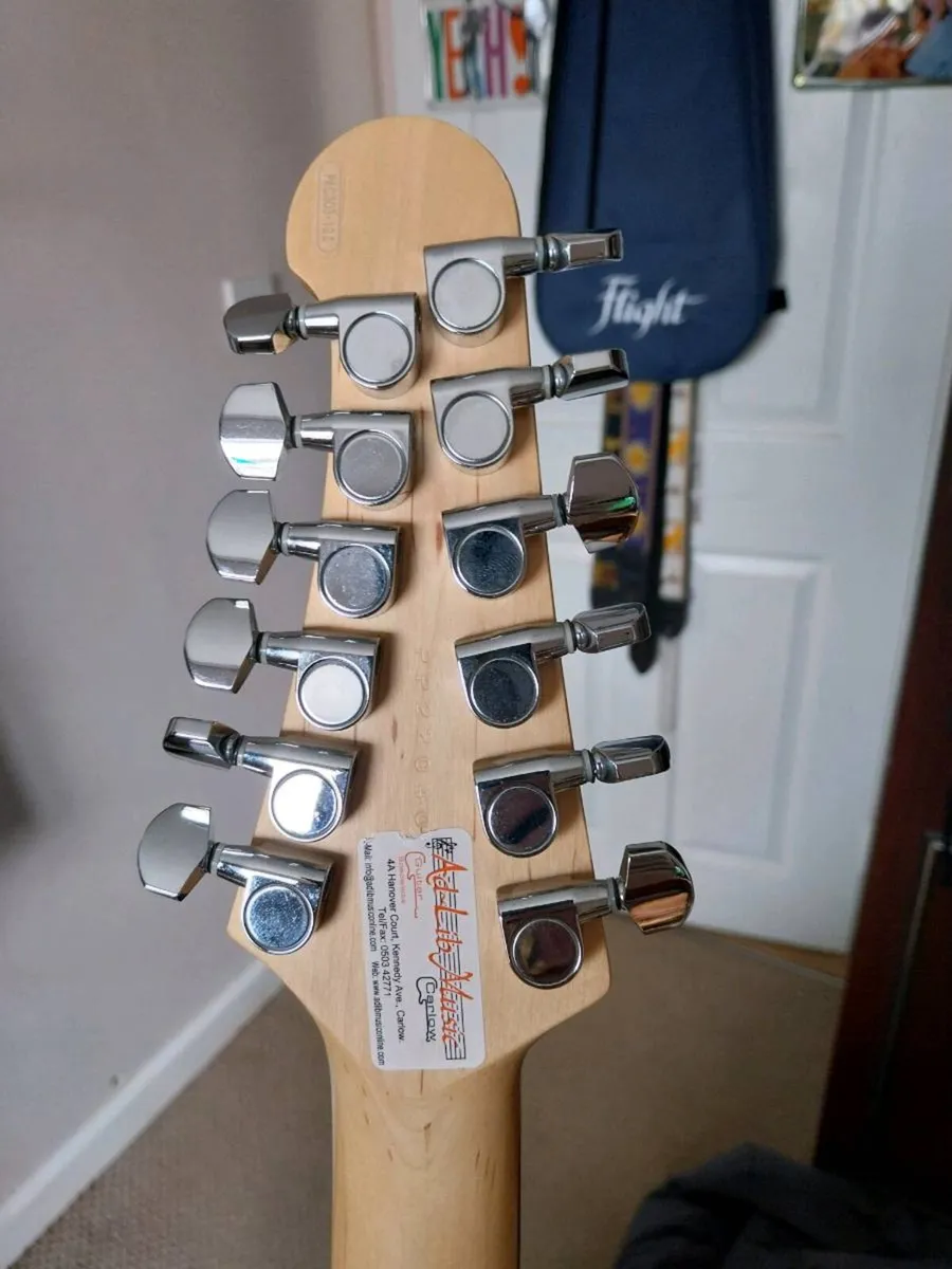 Yamaha 303 12-String in Honeyburst - Image 3