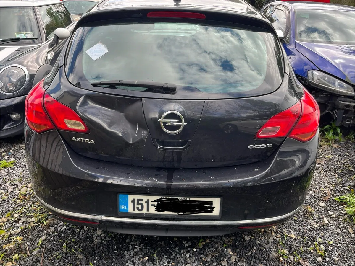 2015 opel astra diesel - Image 4