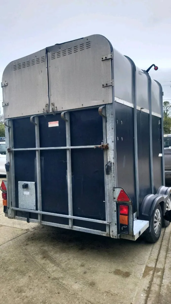 Ifor Williams - Image 4