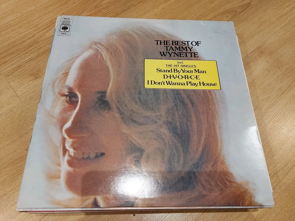 TAMMY WYNETTE - THE BEST OF - VINYL RECORD LP - Image 1