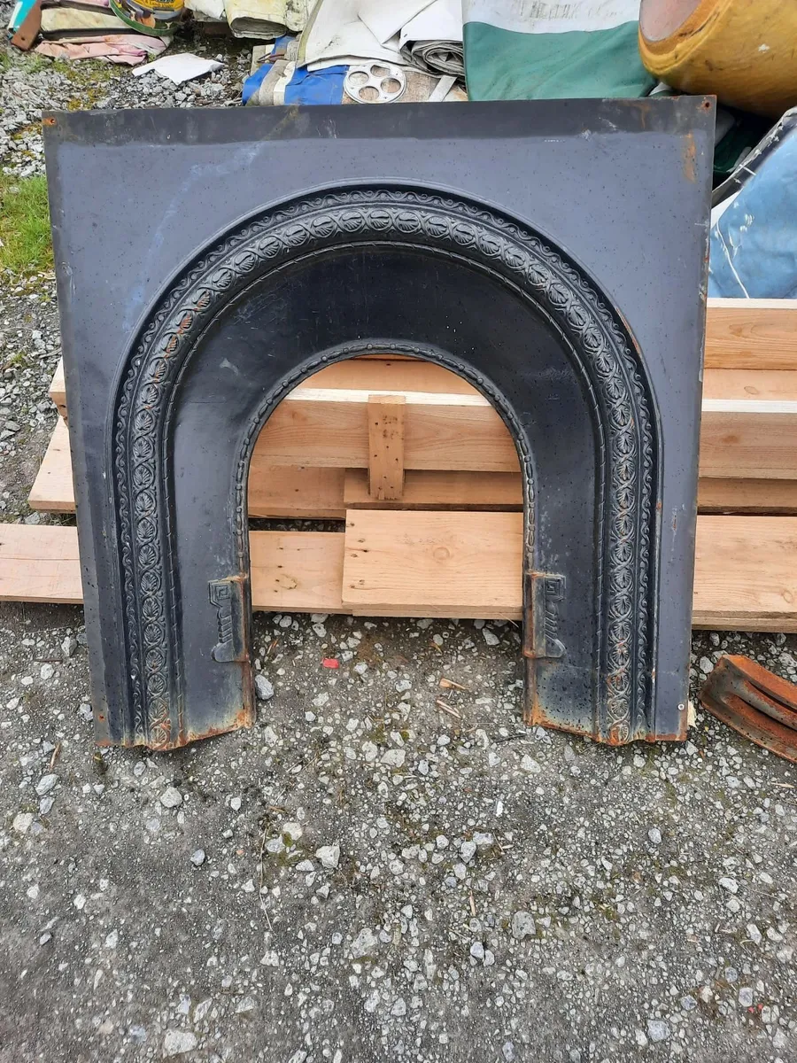 Fireplace - Image 4