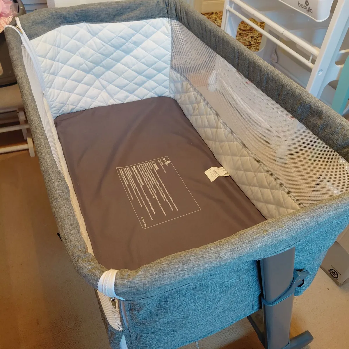 Next to me cot - Image 2