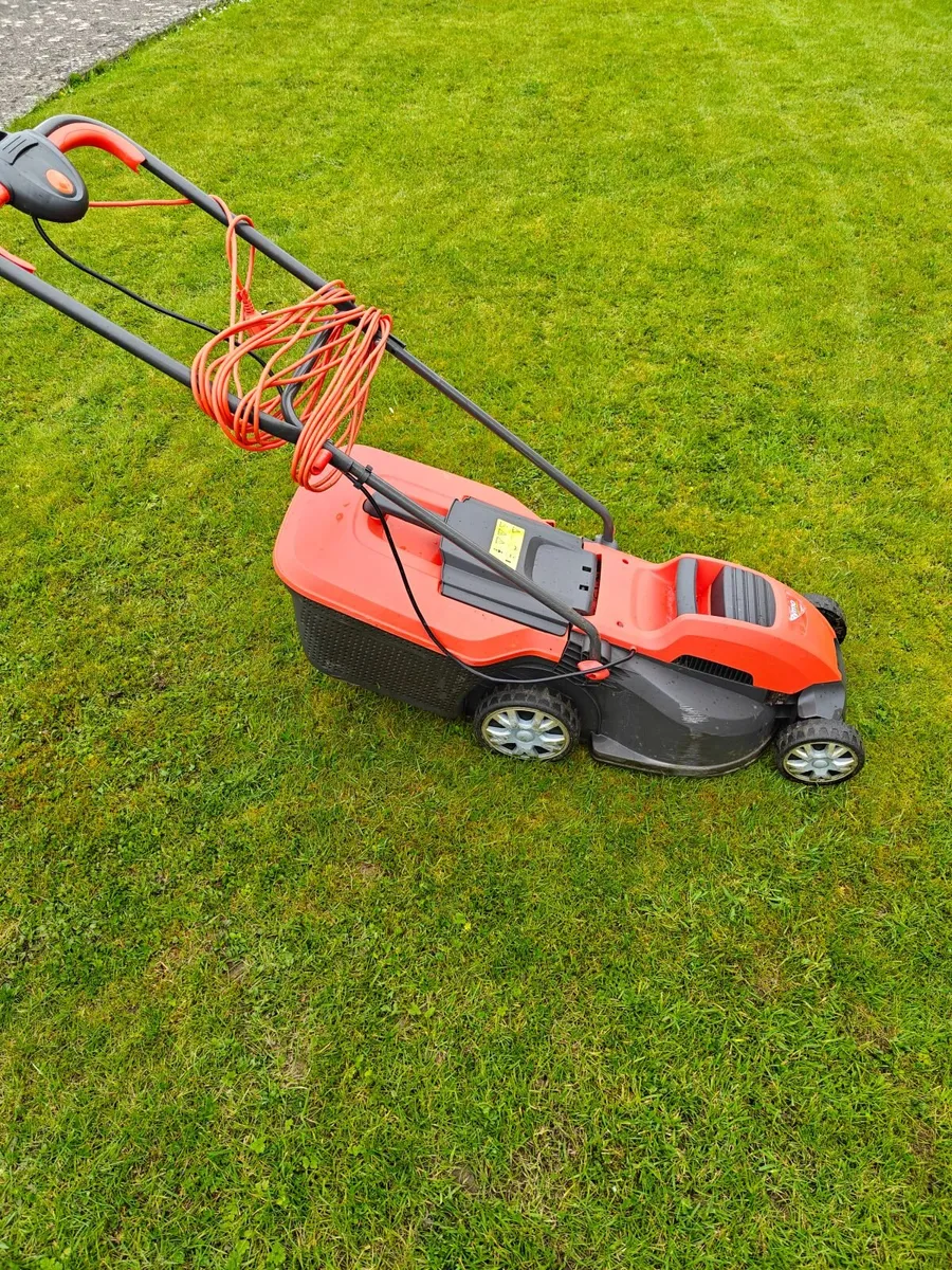 Lawn mower - Image 2