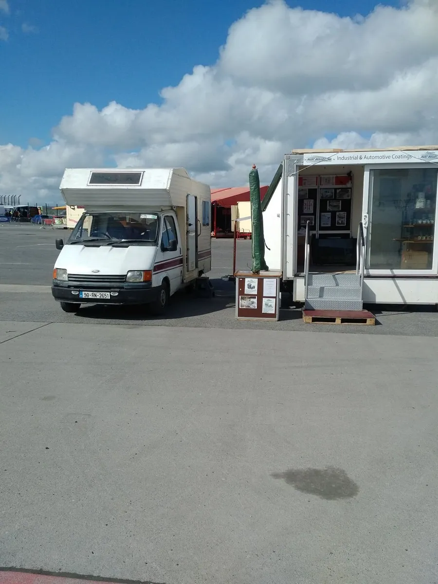 Exibition trailer and fittings - Image 1