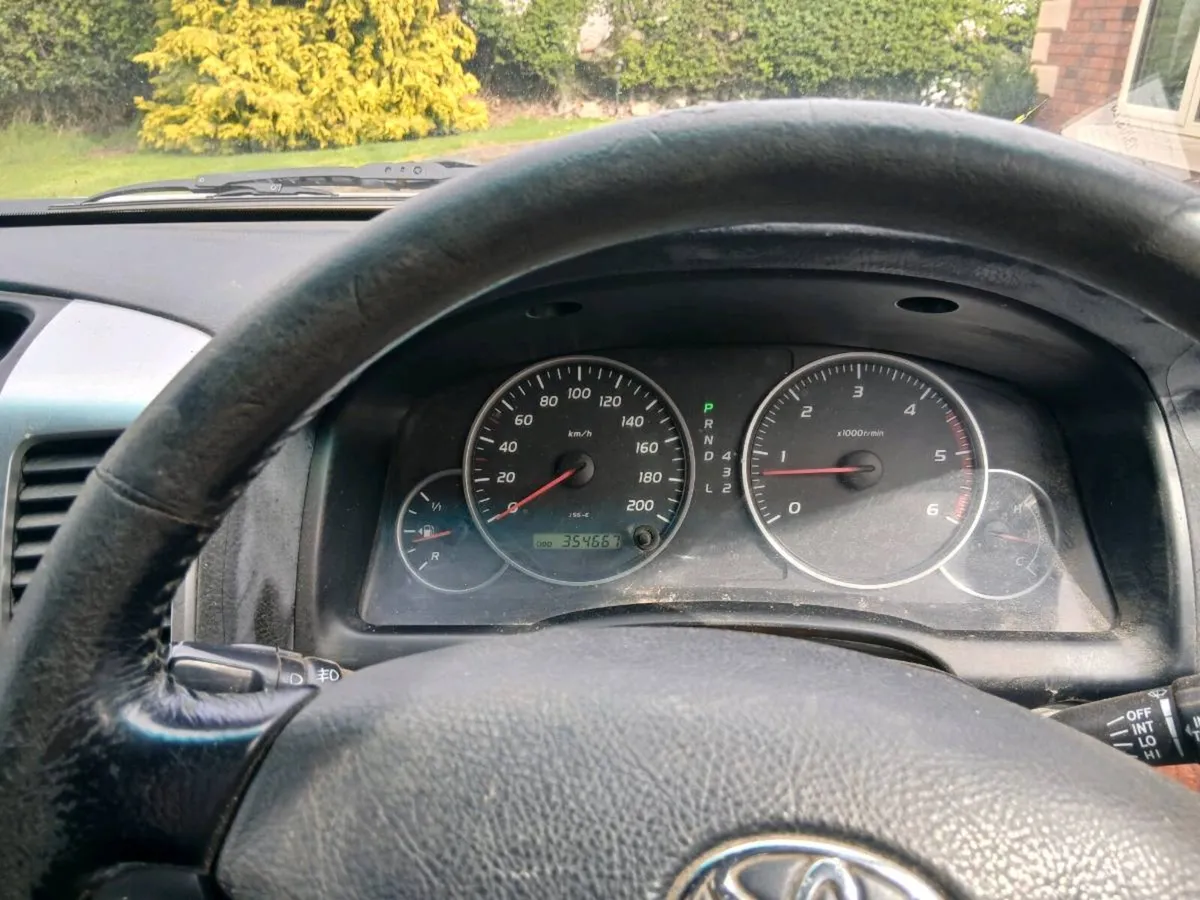 Toyota Landcruiser - Image 1