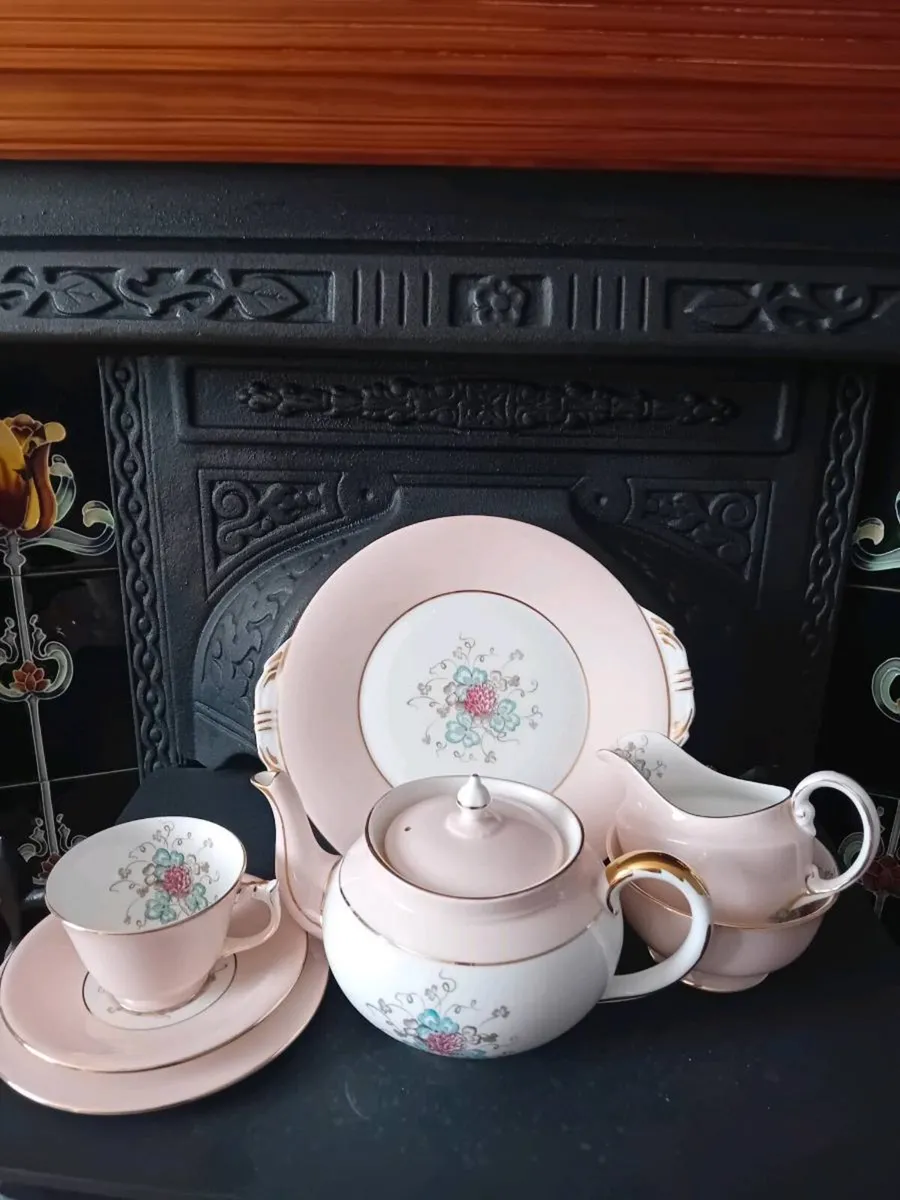 VINTAGE CHINA TEA SET by AYNSLEY - Image 2