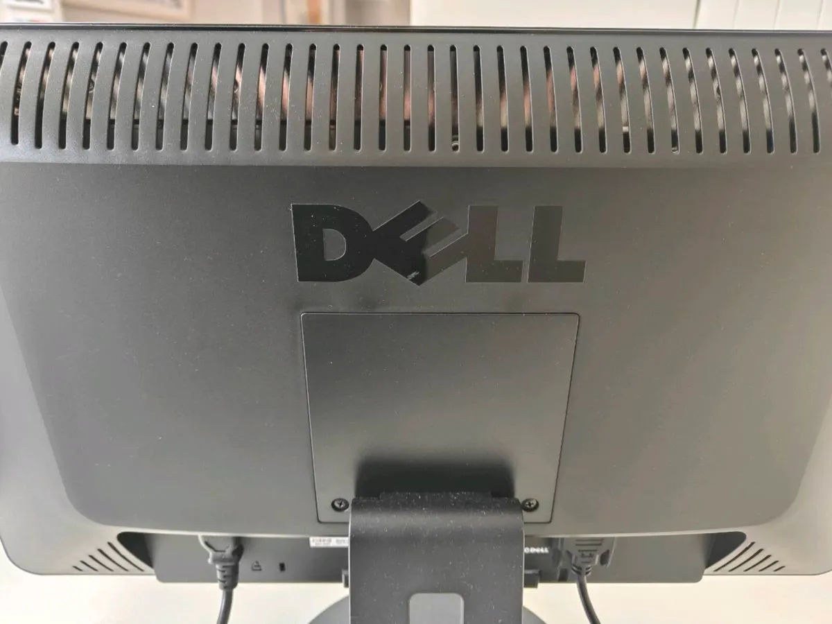 Dell 23inch Computer Monitor - Image 3