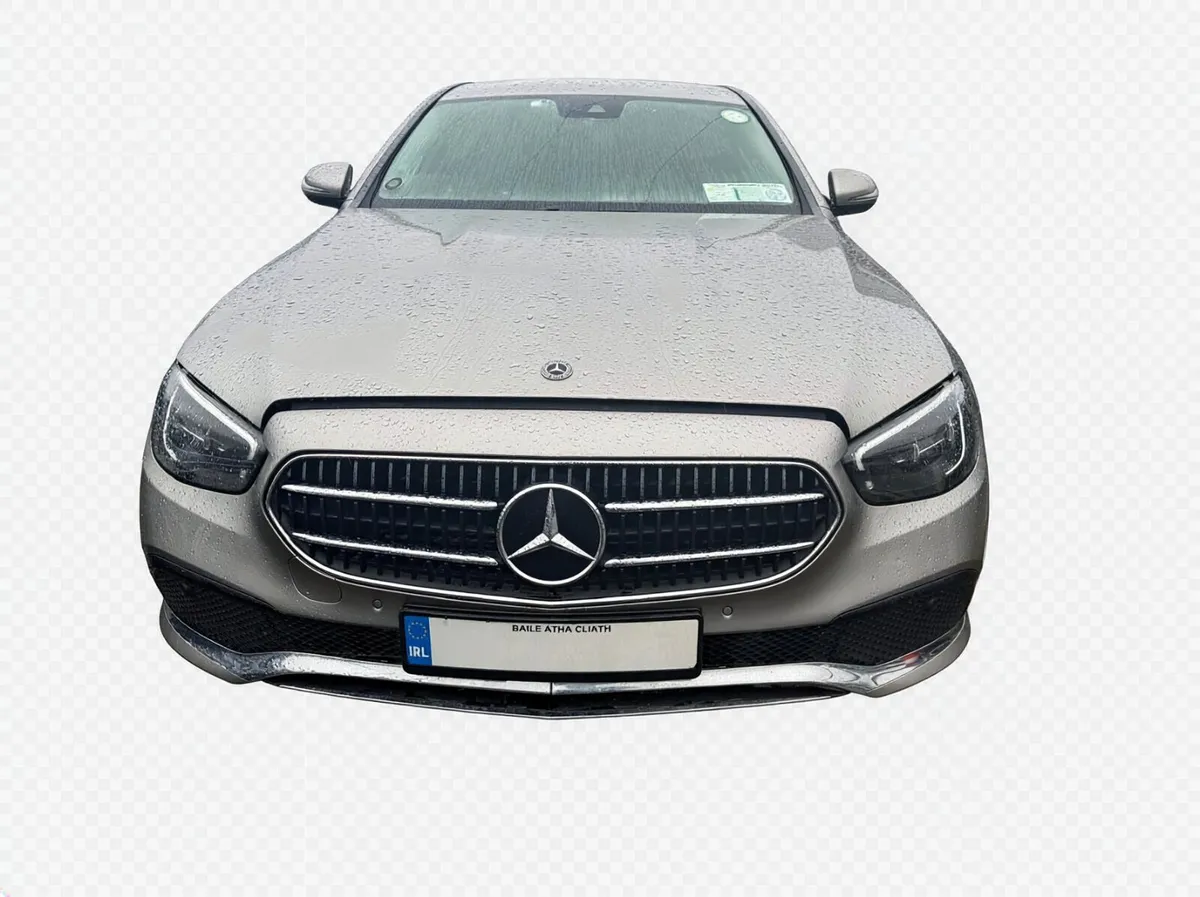 21 MERCEDES E-CLASS  E220 D AUTO Breaking only - Image 3