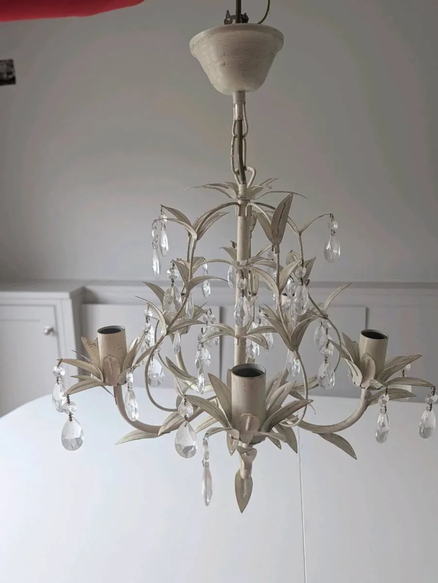 Free Laura Ashley Light