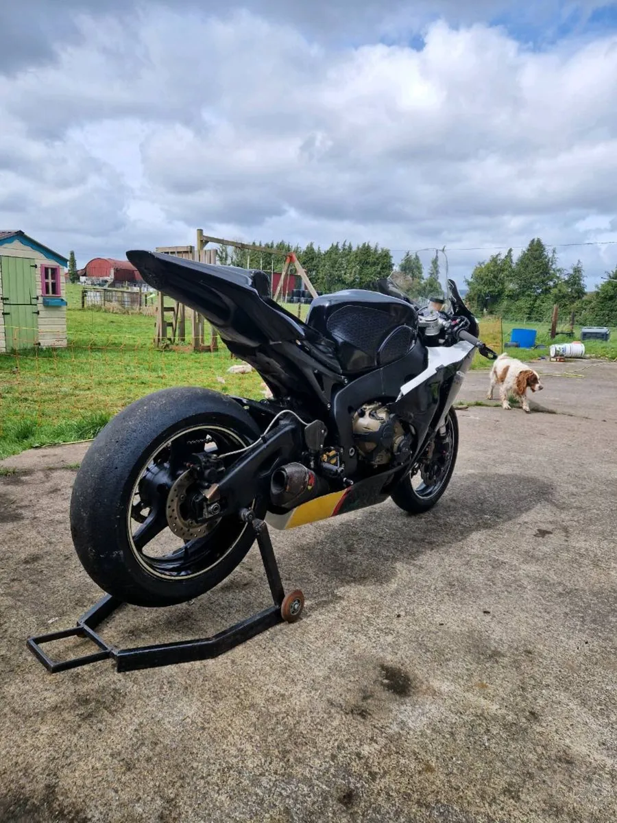 08 Honda fireblade race /track bike - Image 4