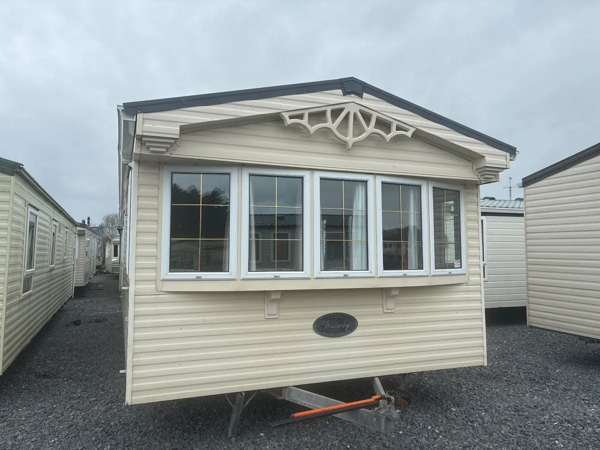 NOTHING IS GRANDER THAN A WILLERBY GRANADA - Image 2