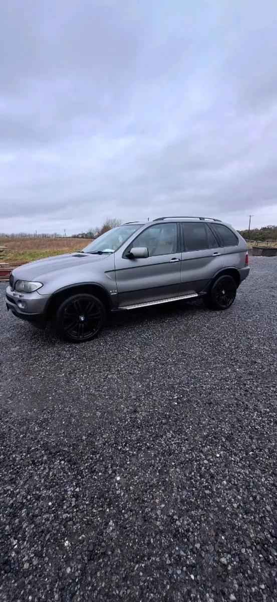 Bmw x5 - Image 1