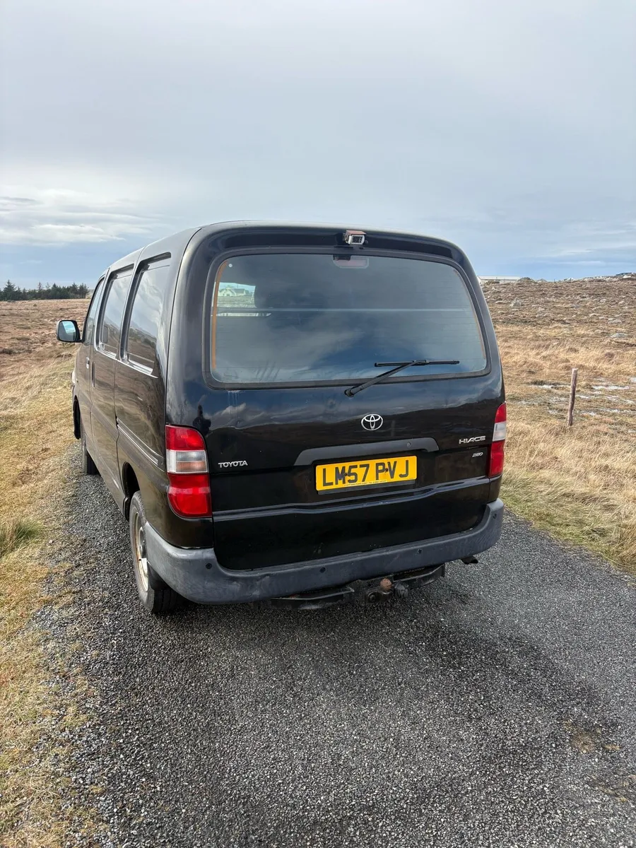 Toyota hiace - Image 3