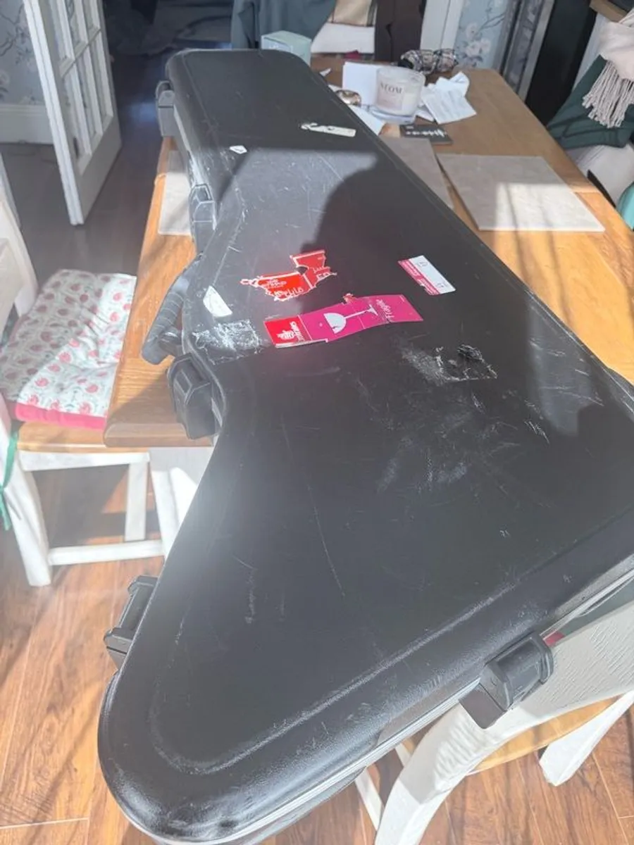 Gibson explorer - Image 1