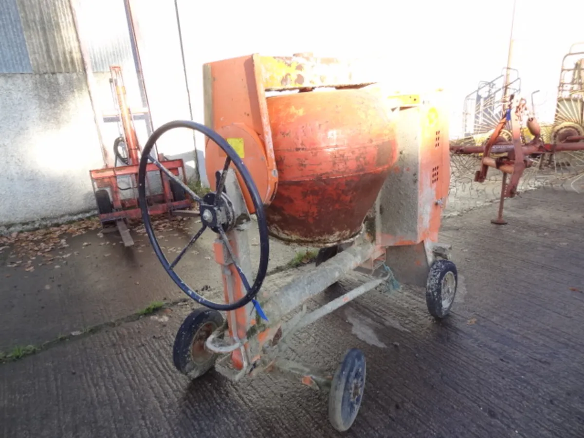 Belle 100XT Diesel Cement Mixer - Image 1