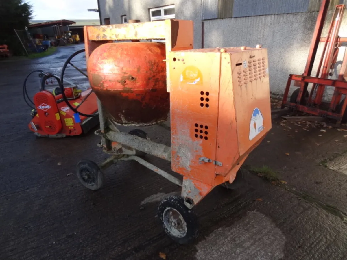 Belle 100XT Diesel Cement Mixer - Image 4