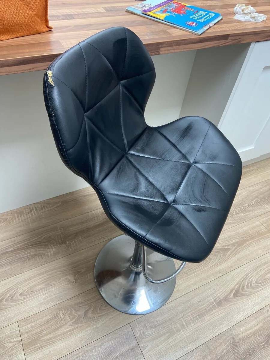 High stool - Image 3