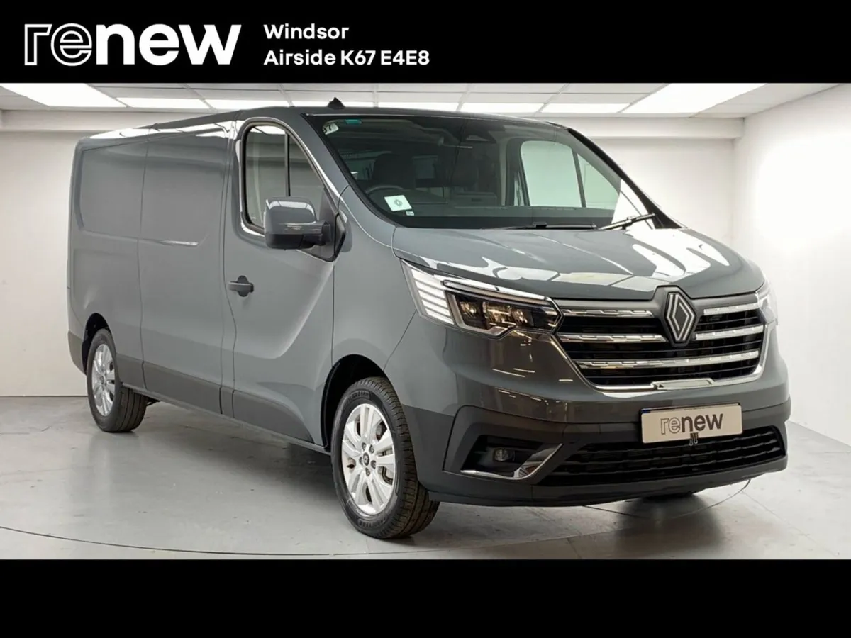Renault Trafic  LL30 Blue dCi 130 Extra Panel Van - Image 1