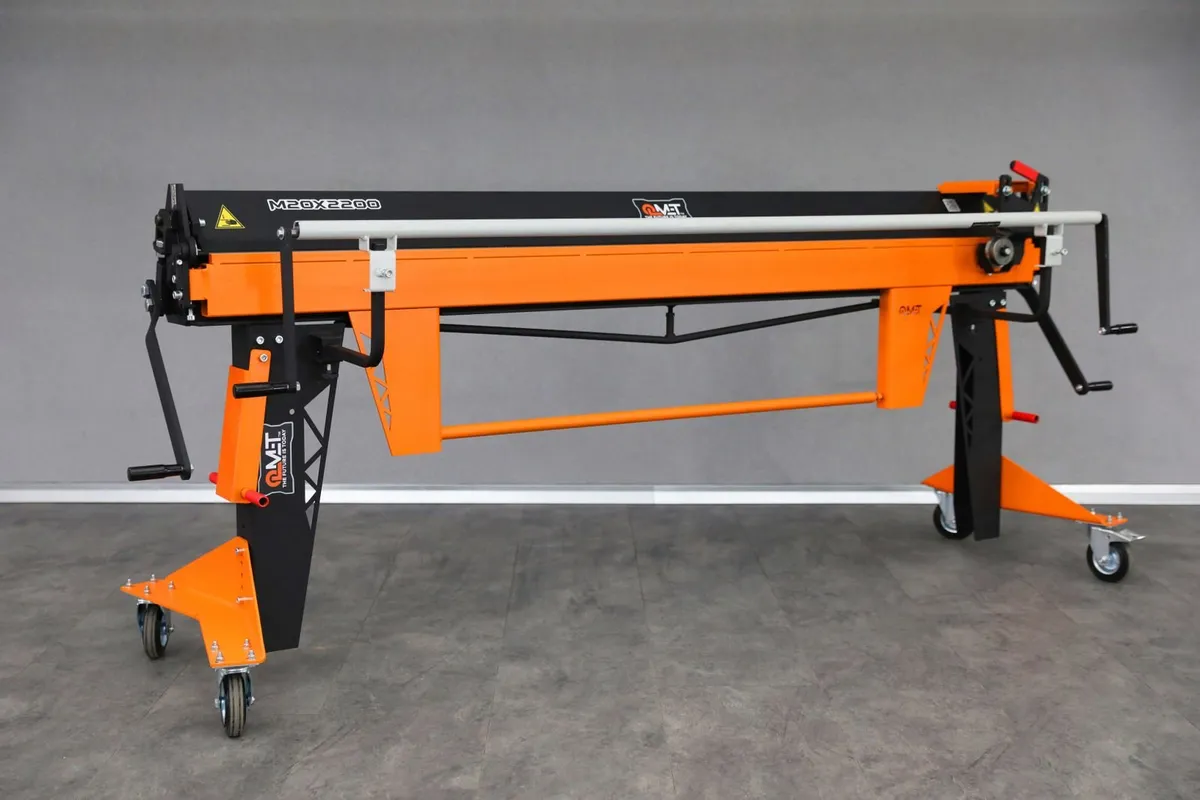 Sheet metal folders M20x2200 with rollershears. - Image 4