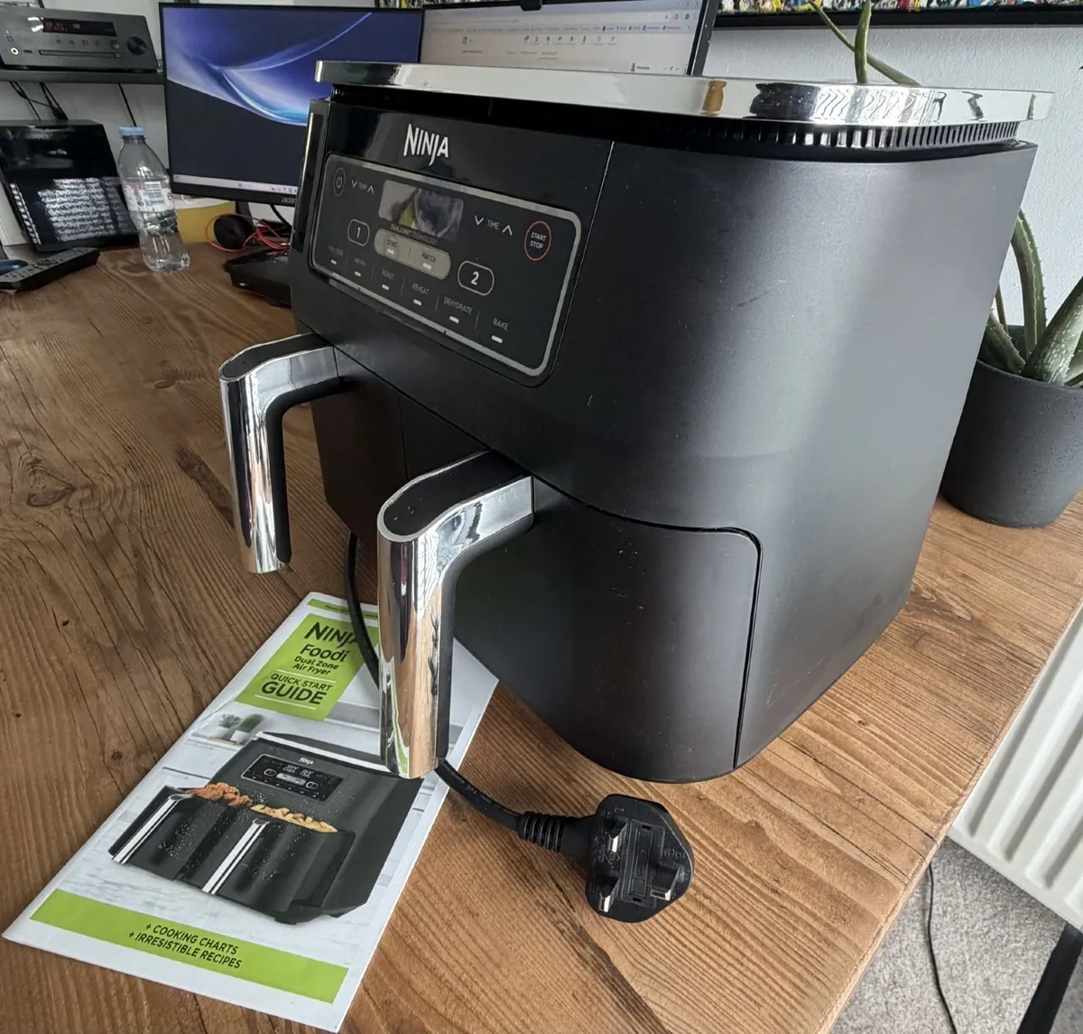 Ninja Foodi 7.6L Double Basket, Dual Zone AirFryer - Image 2