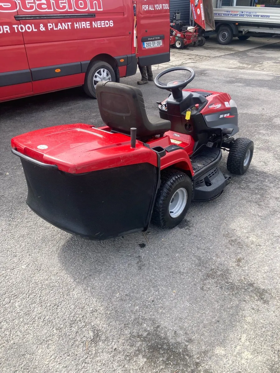 Castle garden xdc 180 ride on mower - Image 4