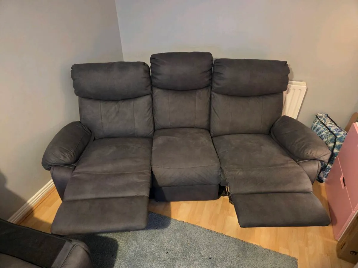 Recliner Sofa - Image 2