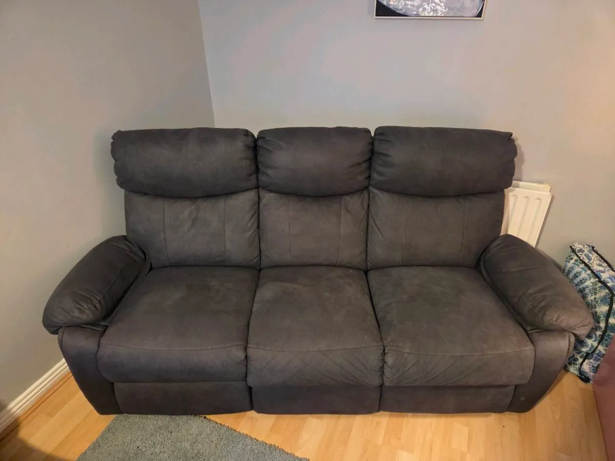 Recliner Sofa - Image 3