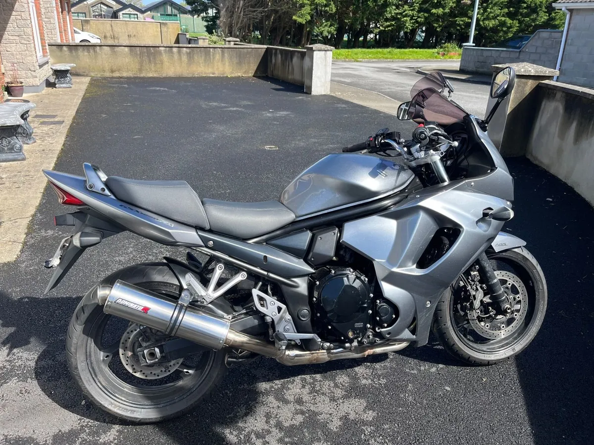 GSX 1250 FA Motorcycle - Image 4