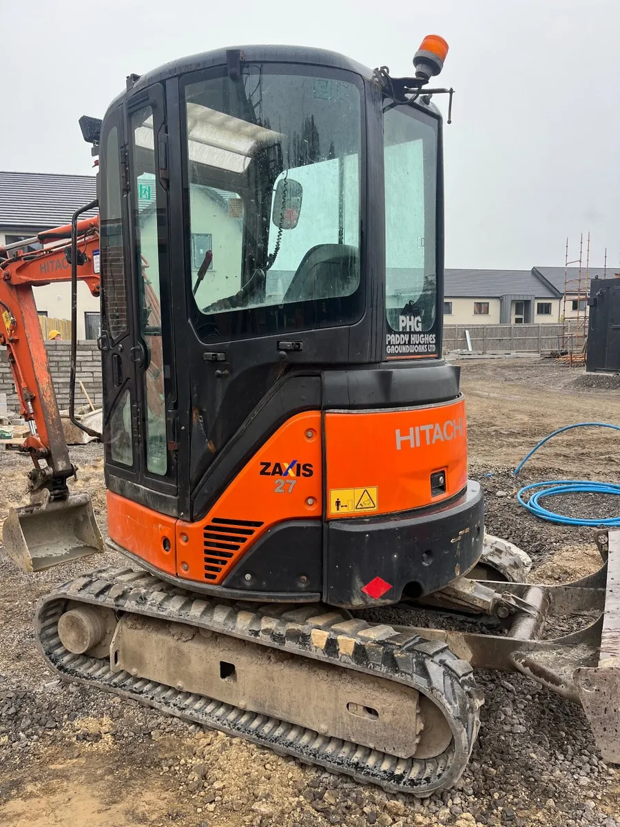 Hitachi Zaxis 27u - Image 1