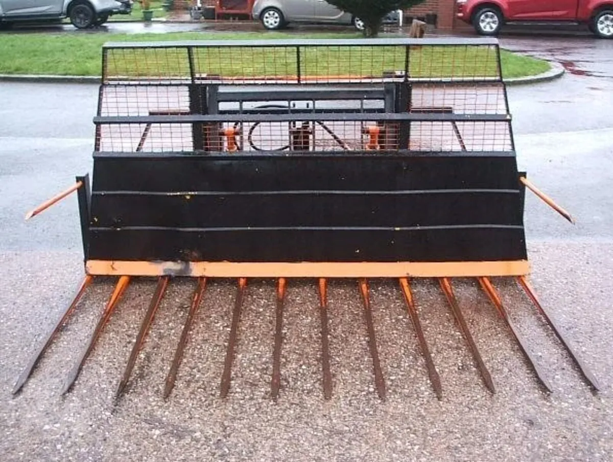 TWOSE 12 TINE (8') BUCKRAKE - Image 4