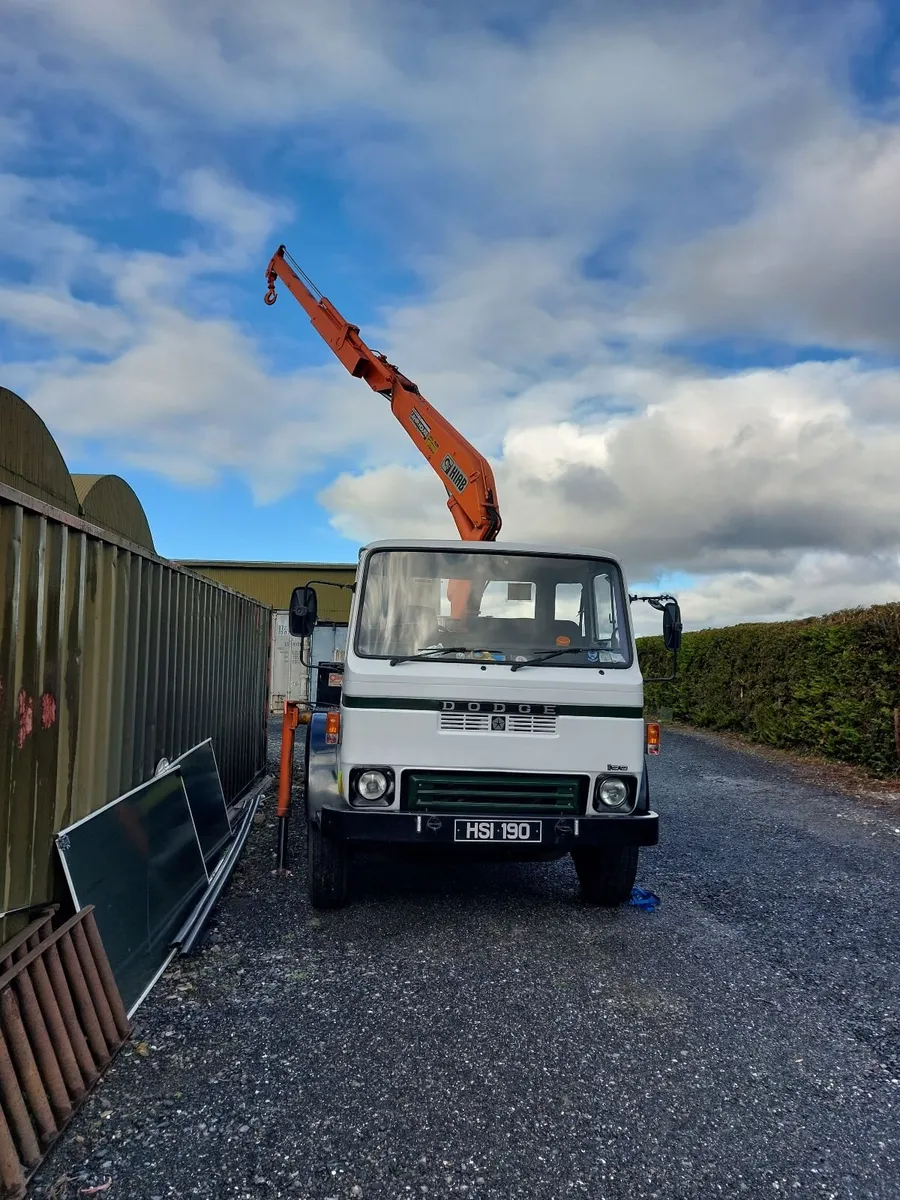 Beaver-tail truck - Image 1