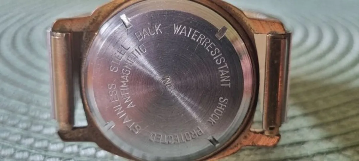 Vintage Swiss Men's Watch - Image 4